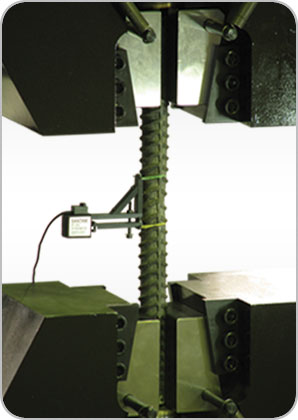 HER-10 High resolution low travel extensometer